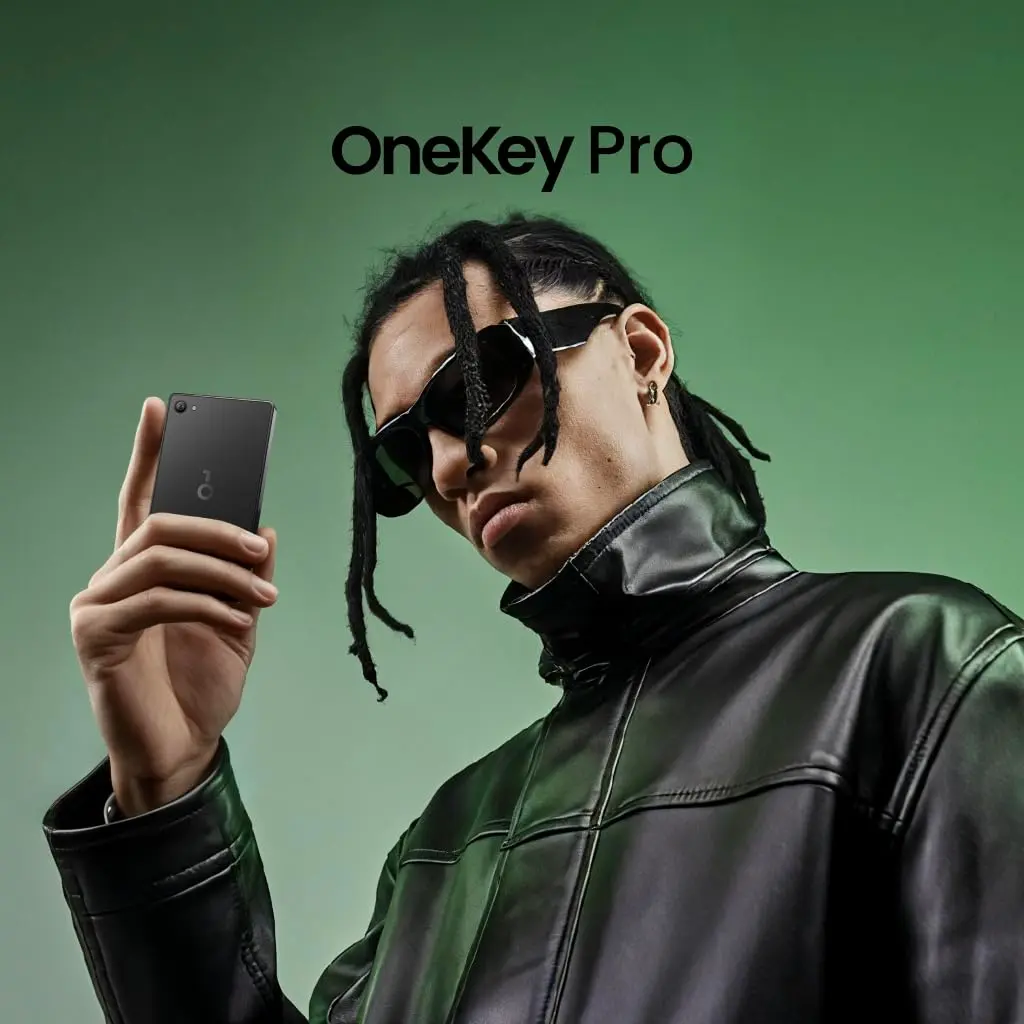 OneKey Pro Crypto Cold Wallet – Air-gapped, Offline Keys, 4× EAL6+ Secure Elements, 3.5" Touchscreen, Fingerprint Unlock, Bluetooth/USB-C, Supports 10,000+ Coins & NFTs (Black) - view 2