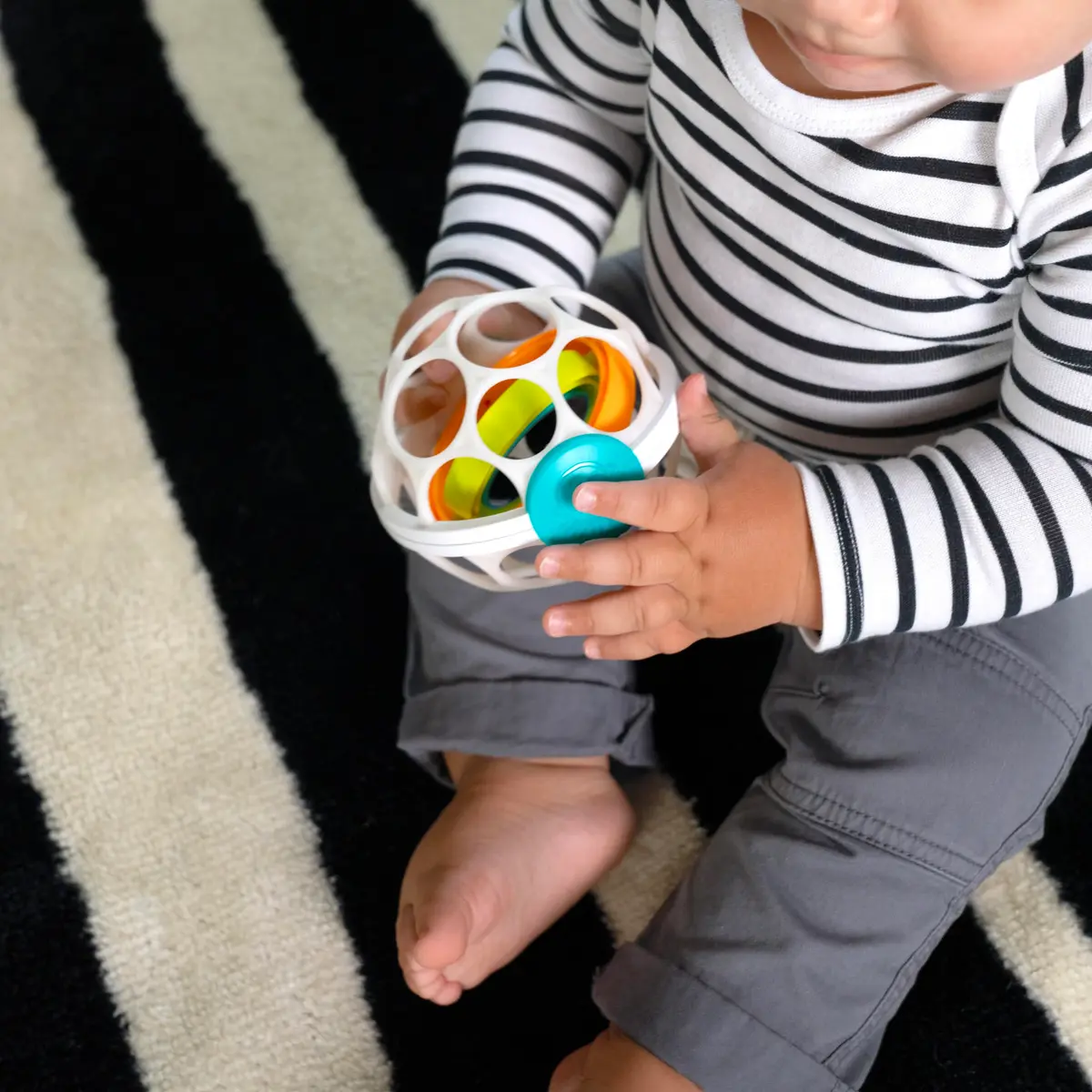 Baby Einstein Grip & Spin Oball Rattle Toy, BPA Free, 0+ Months | 10cm (4 inch) Diameter - view 3
