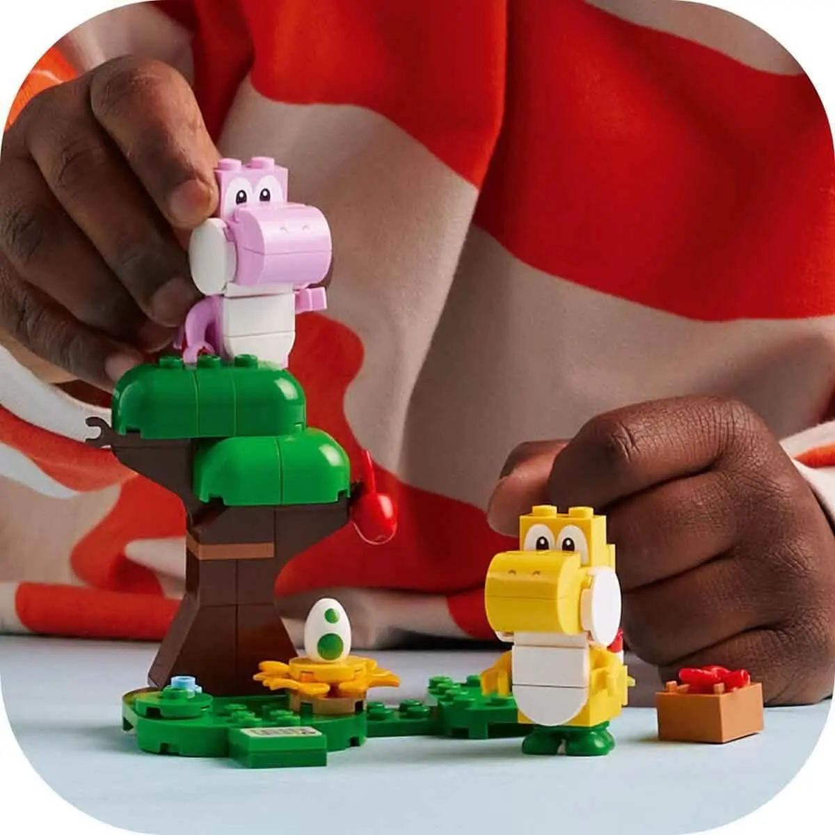 LEGO Super Mario Yoshi's Wild Forest Expansion Set, Toy with 2 Yoshi Figures Made of Stones for Boys and Girls, Small Gift for Children and Gamers from 6 Years 71428 | Role Play & Creative Building - view 5