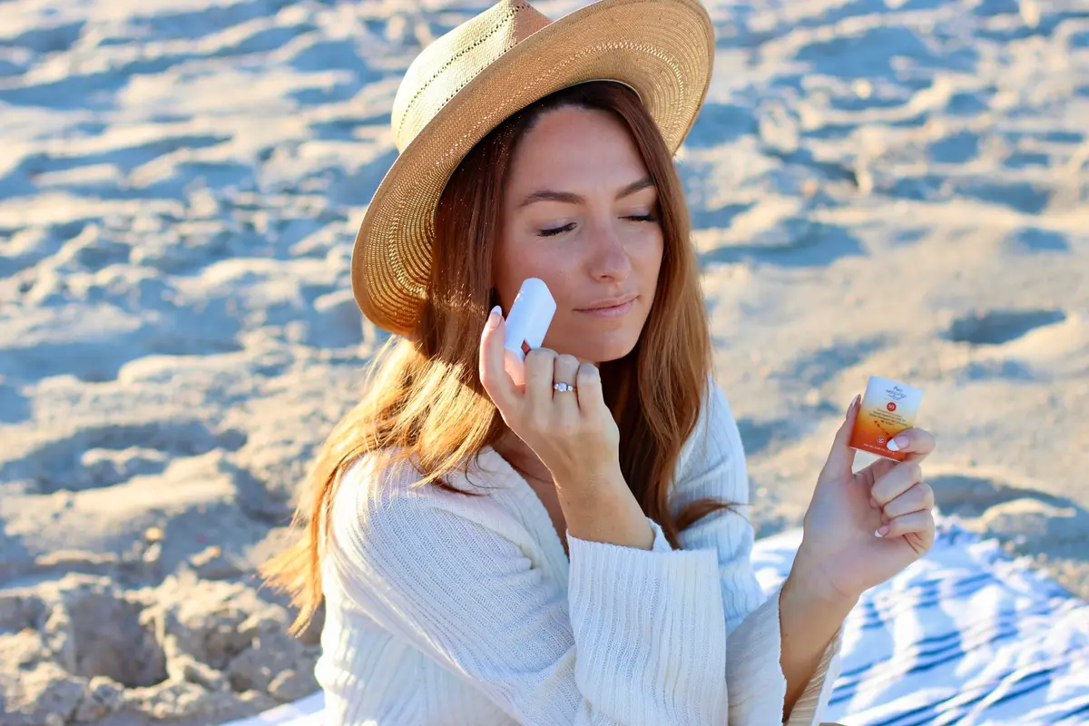 Absolutely Natural SPF 50 Mineral Sunscreen Stick with Rose Hips Oil | Broad-Spectrum, Vegan, Reef Safe (0.69 oz) - view 3