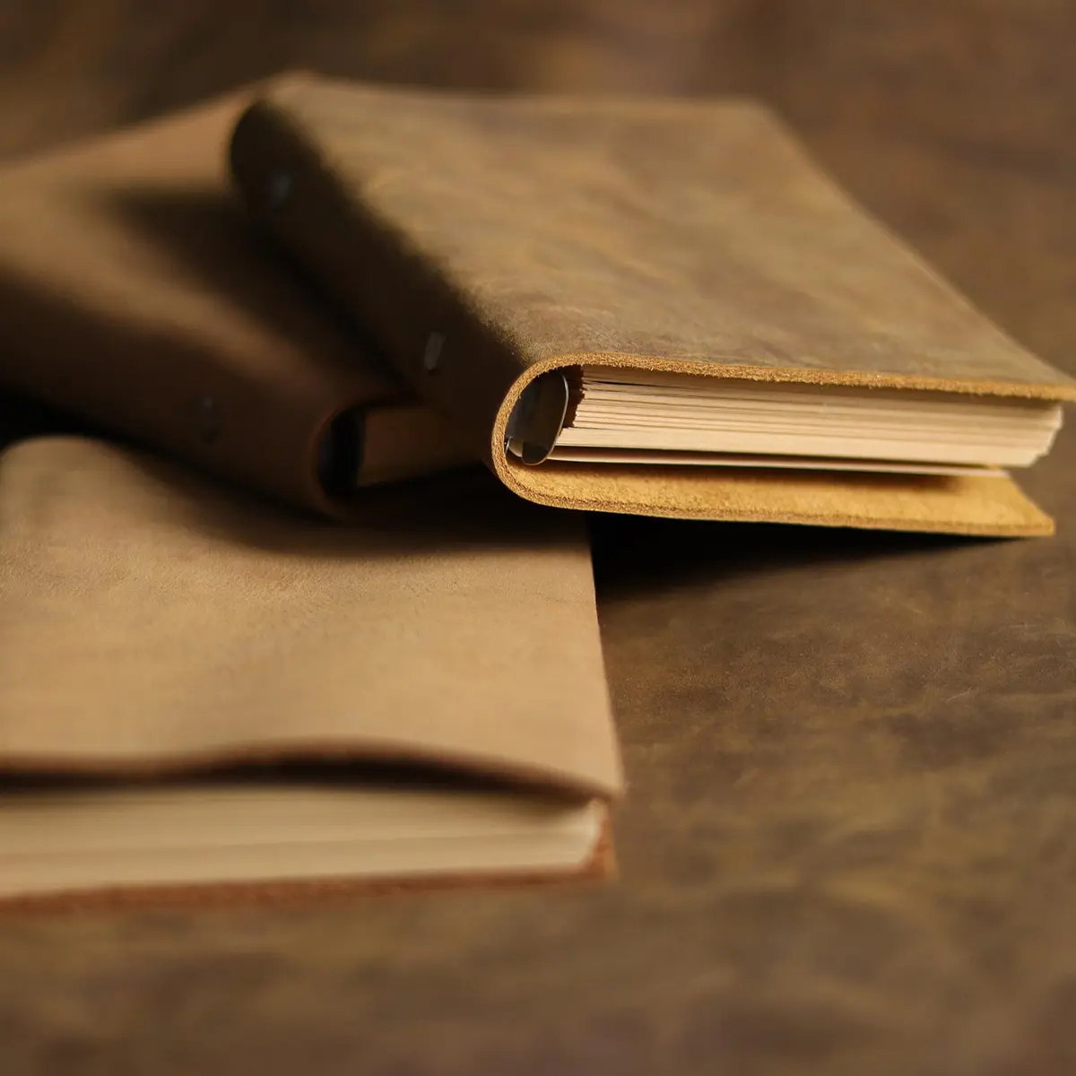 Fishknow A6 Vintage Leather Journal Notebook 18.5cm (7.3") x 12.5cm (5") | Refillable 6-Ring Binder for Planners & Travel - view 7