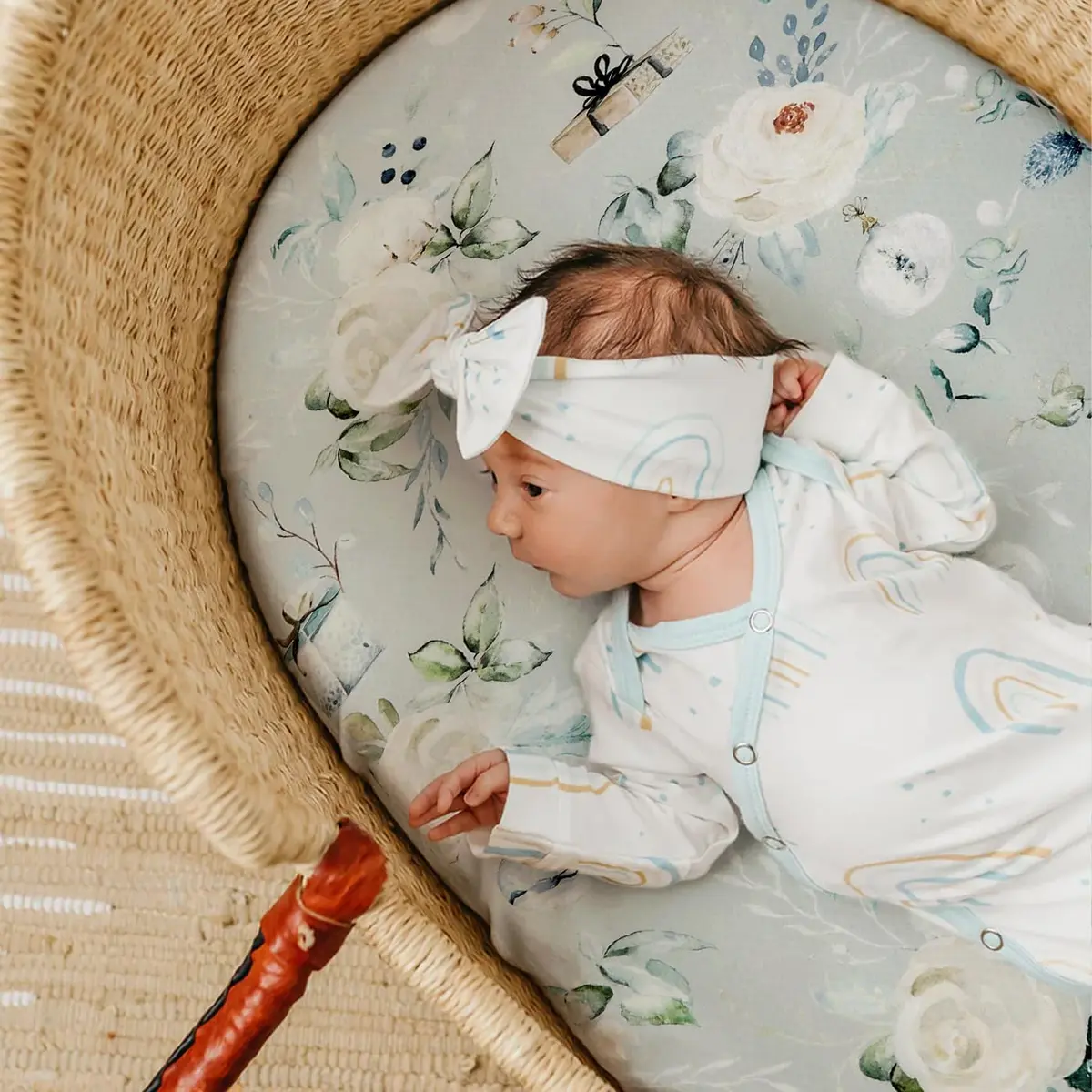 GRSSDER Ultra Soft Bassinet Sheet 2 Pack | Jersey Knit Fitted Sheet for Oval, Hourglass, Rectangular Mattresses (32" x 16" x 5") - view 6