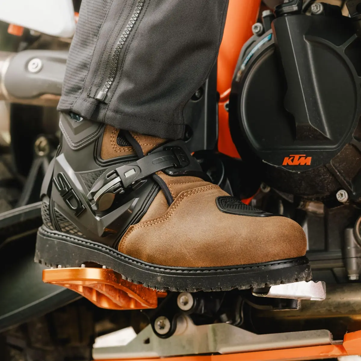 Sidi Mid Adventure 2 Gore Touring Motorcycle Boots | Waterproof, Durable & Safe (70-120 chars) - view 2