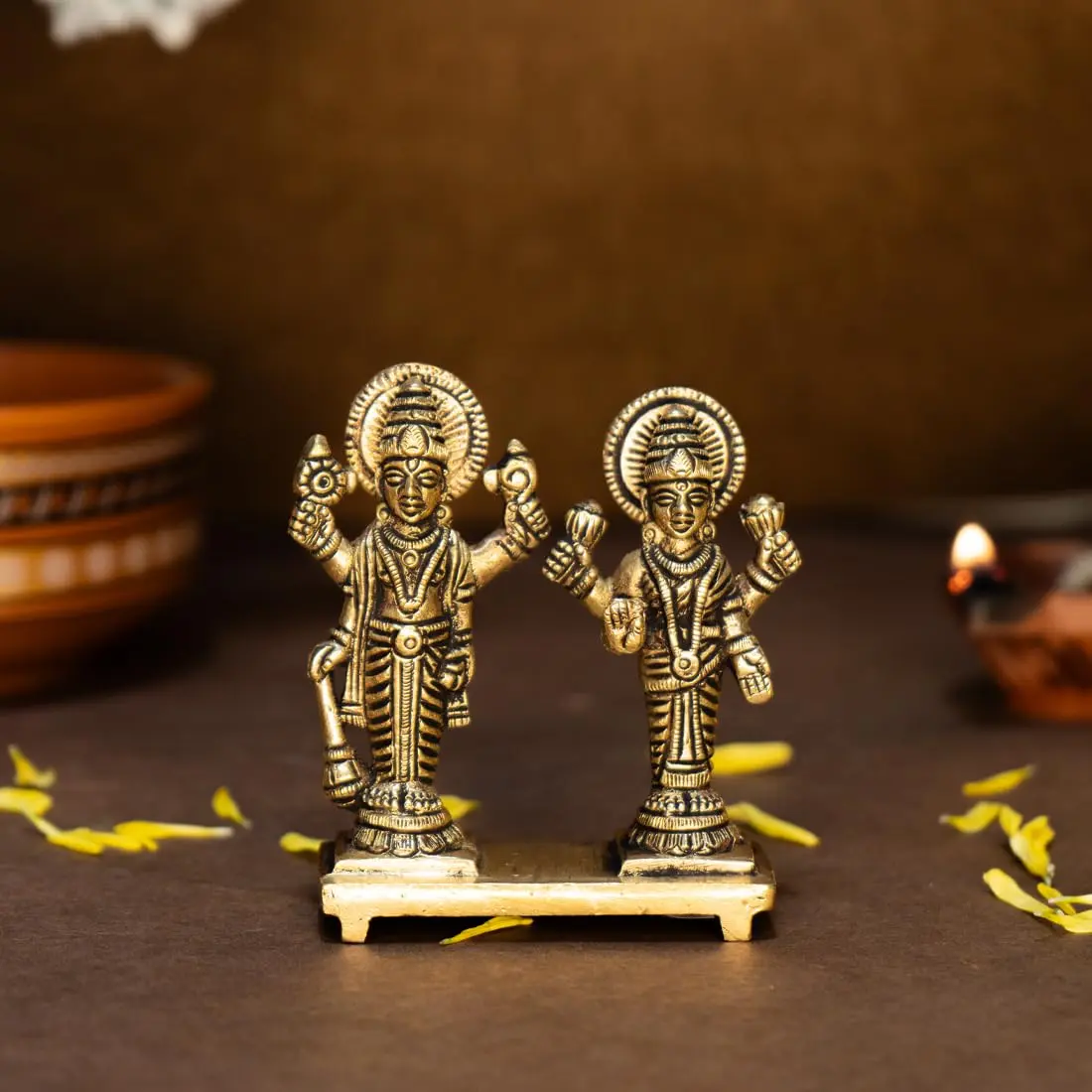 Ekhasa Brass Vishnu Laxmi Murti 8.4cm | Prosperity Blessing for Home & Office - main product image
