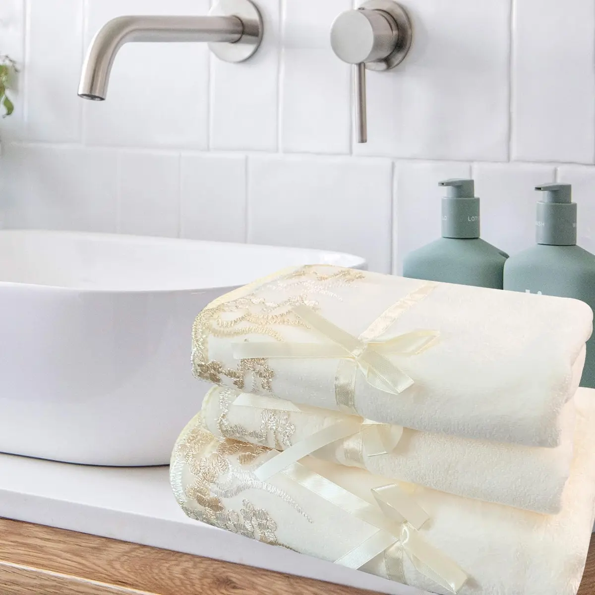 USTIDE Light Yellow Lace Bath Towels Set (3 Pieces) | Fluffy, Soft & Absorbent for Daily Use - view 2