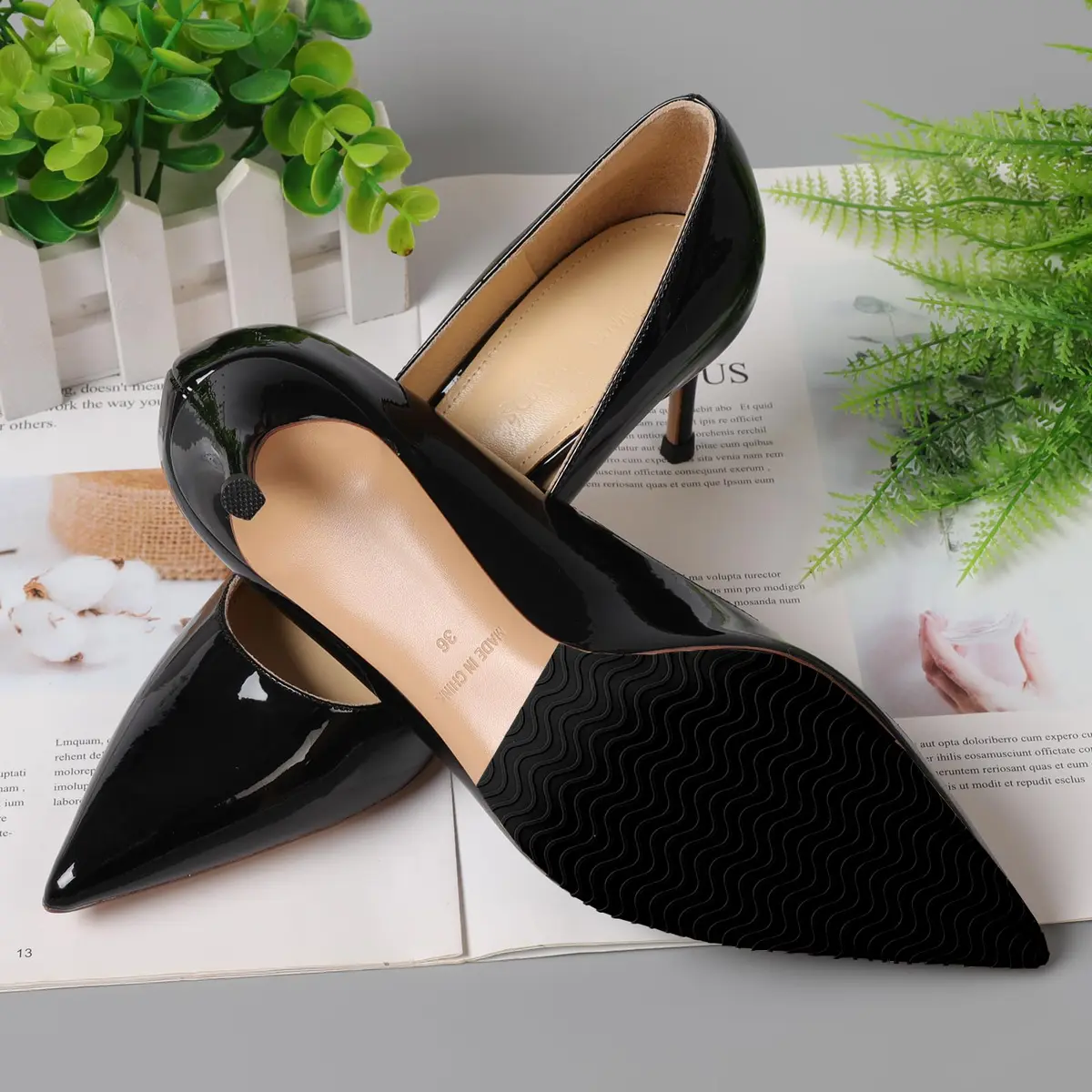 Ashoesert Non Slip Sole Protector Pads for Heels, 15.2cm x 11.4cm (6"x4.5") | Protects Expensive Heels & Adds Grip - view 3