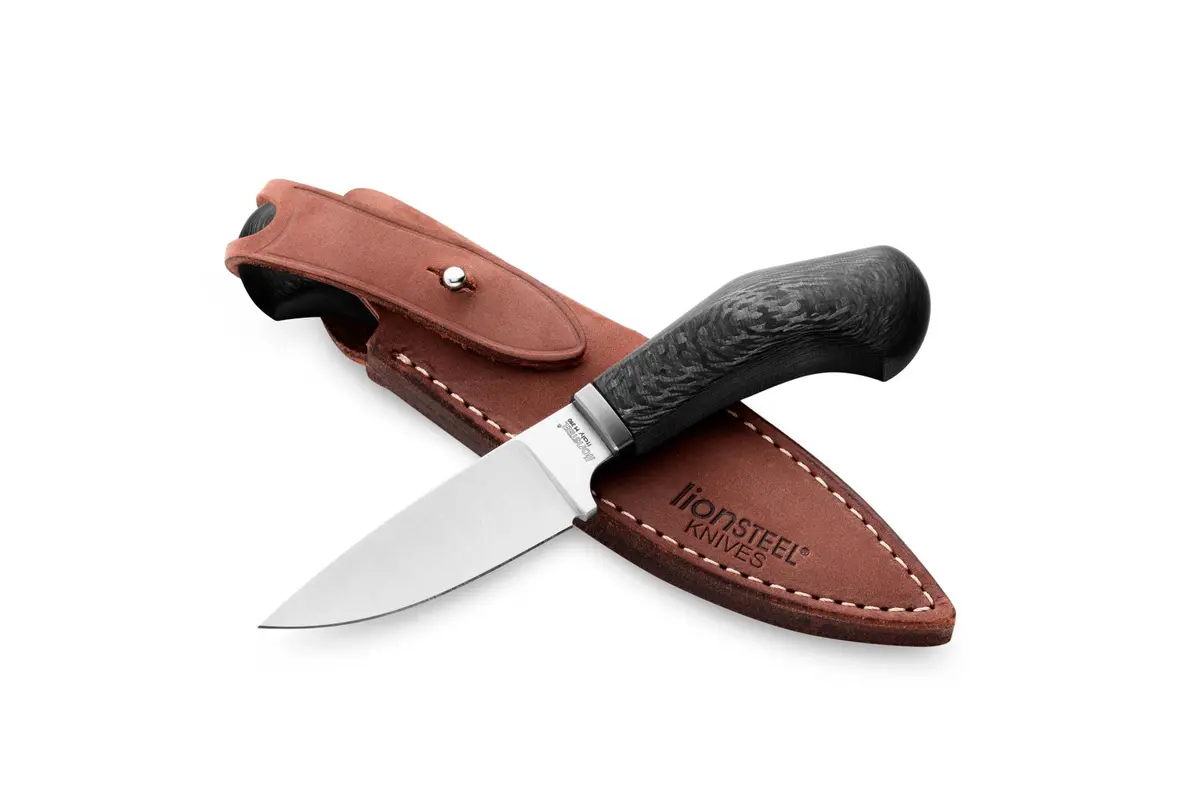 LionSteel WILLY Compact Fixed Blade Knife | Italian Design, M390 Steel, Carbon Fiber Handle - main product image