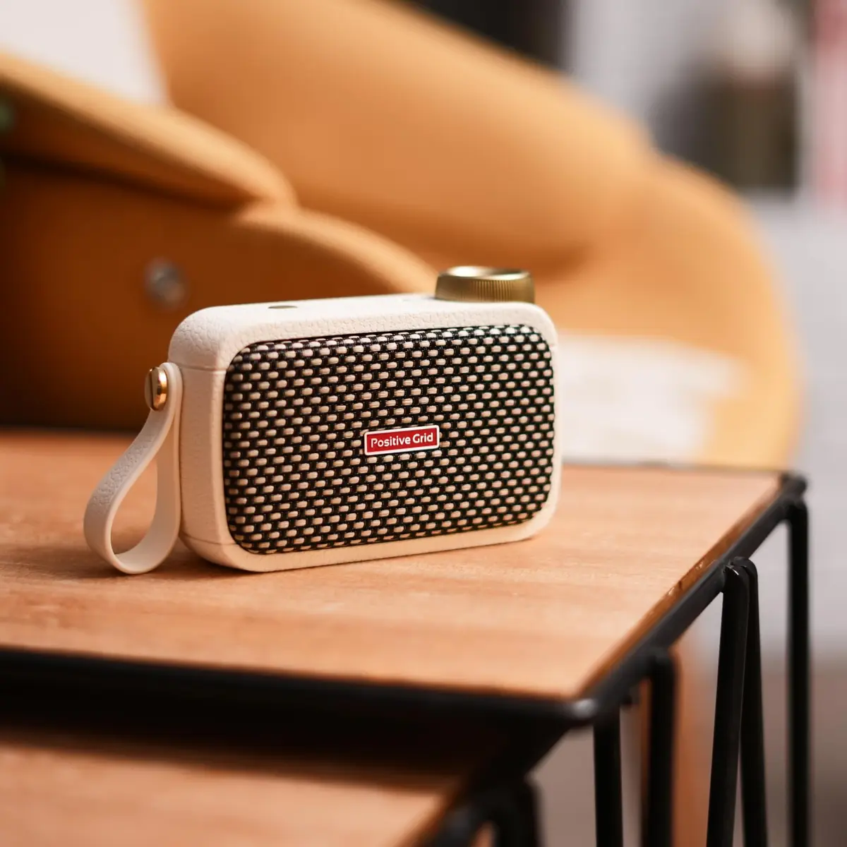 Positive Grid Spark GO 5W Ultra-Portable Smart Amp & Speaker – Pearl | 10.16cm (4 inch) Speaker - view 5