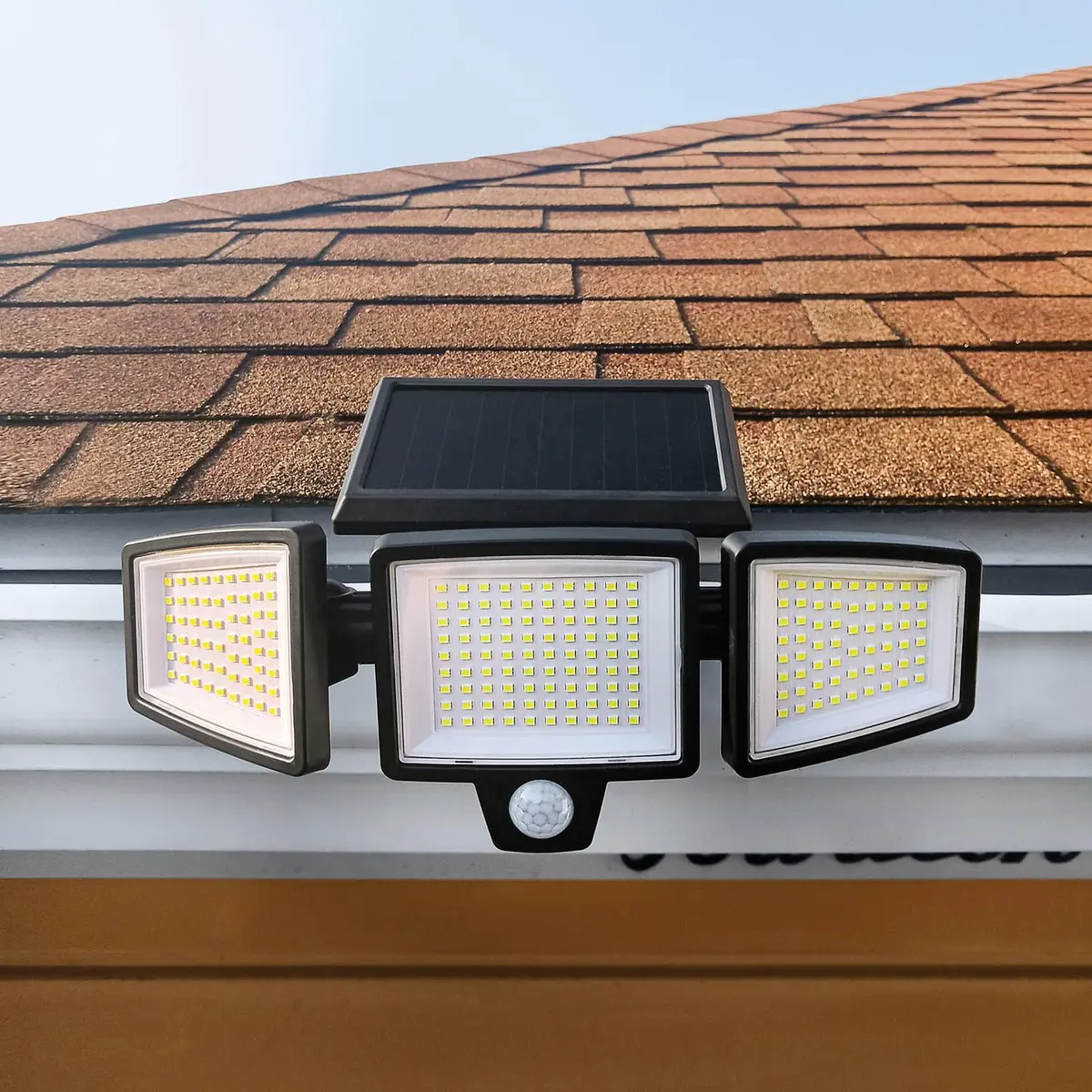 INSERT TOOLLESS PRODUCTS Solar Security Light 1,000 Lumens | Tool-Free Gutter Mount, Motion-Activated, Black - view 2