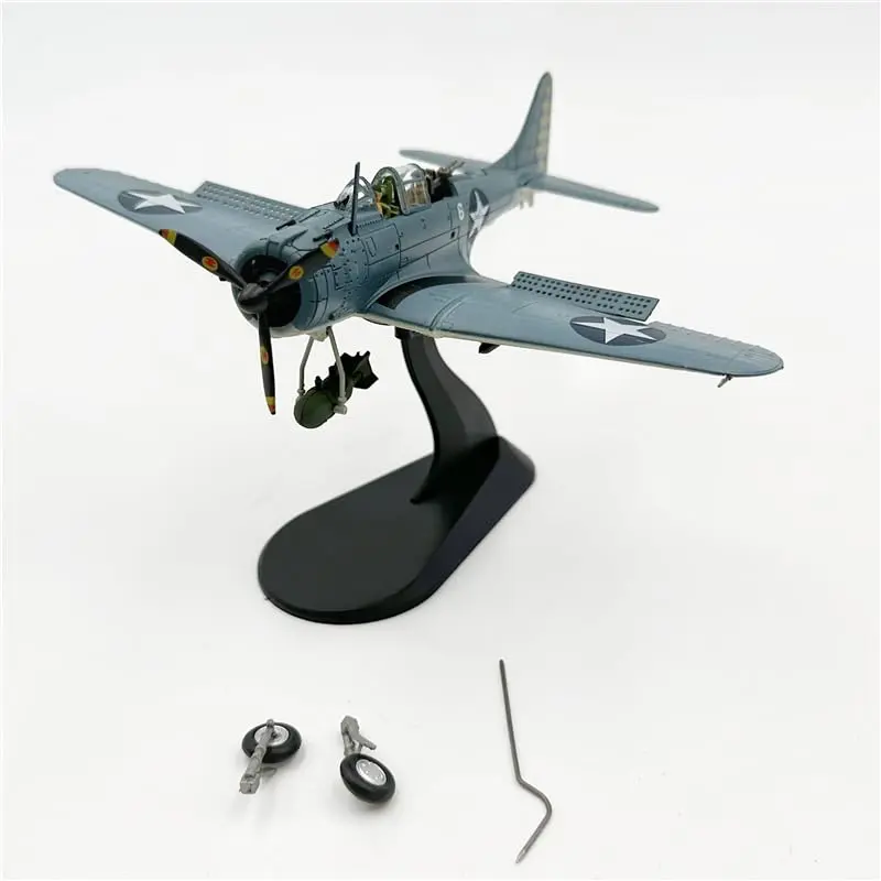 wltk Douglas SBD Dauntless 1/72 Diecast Aircraft Model | WWII Naval Scout & Dive Bomber - view 9