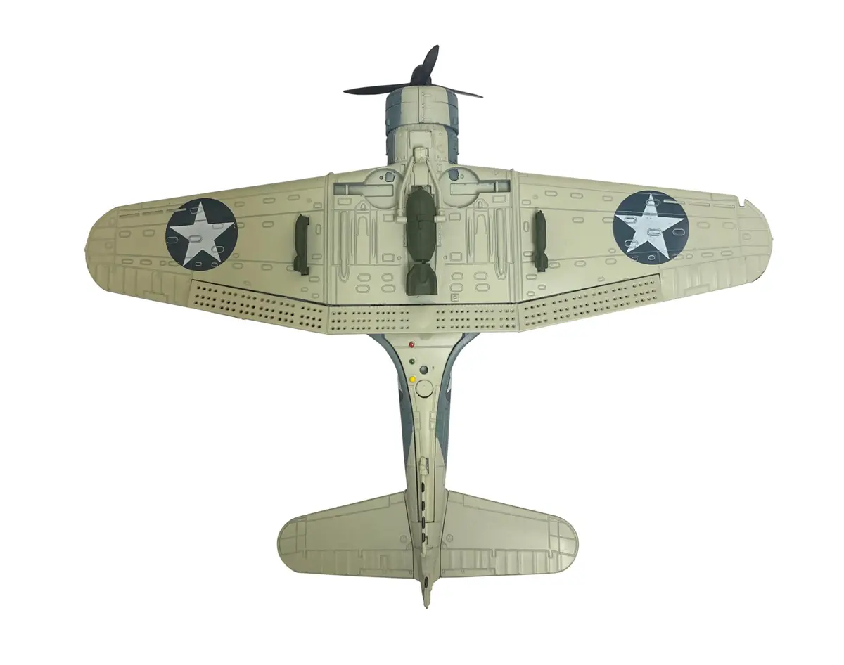 wltk Douglas SBD Dauntless 1/72 Diecast Aircraft Model | WWII Naval Scout & Dive Bomber - view 4