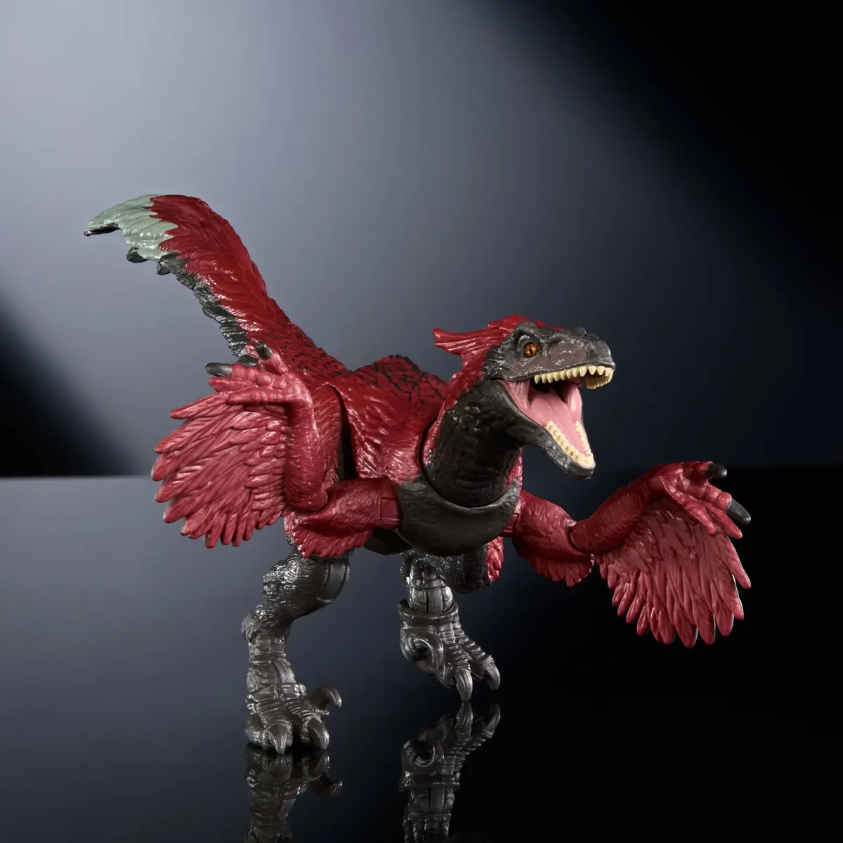 Mattel Jurassic World Hammond Collection Pyroraptor Dinosaur Figure 20.8 cm (8.2 inches) | Highly Posable Action Figure with Glass Eyes & Wired Tail - view 4