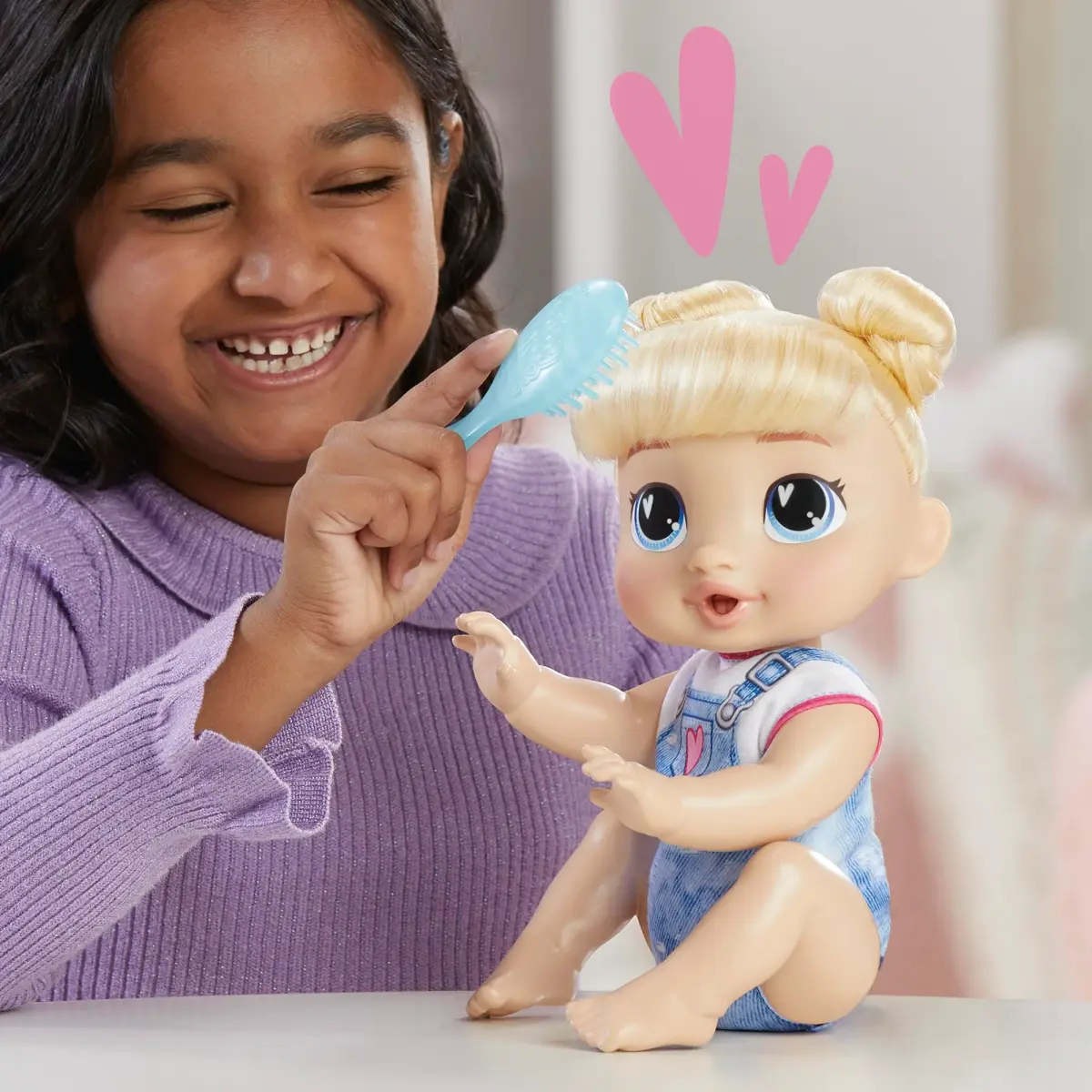Baby Alive Crawl 'n Play Harper Hugs Electronic Crawling Doll 27cm (10.75 Inches) | Interactive Toy with 40+ Sounds - view 7