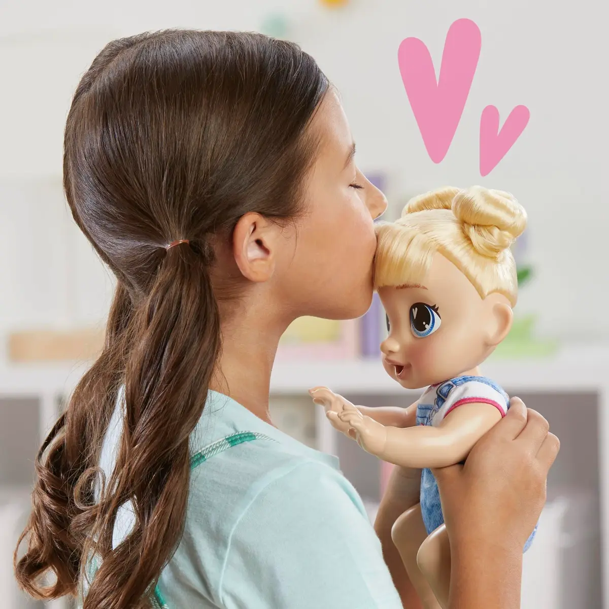 Baby Alive Crawl 'n Play Harper Hugs Electronic Crawling Doll 27cm (10.75 Inches) | Interactive Toy with 40+ Sounds - view 8