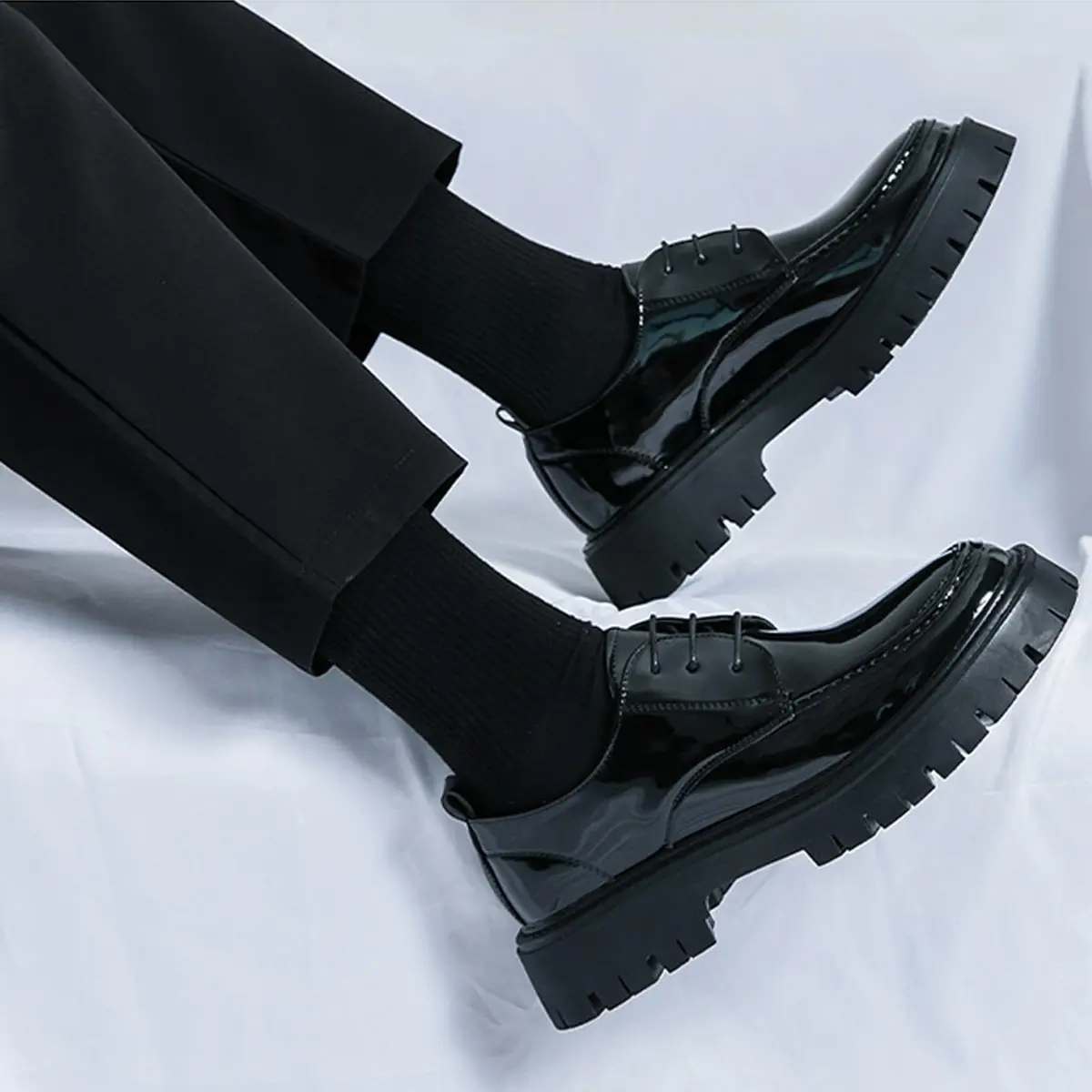 MVIOBUY Men's Black Leather Platform Lace Up Loafers | Size 8.5 Wide (24 cm) - view 7