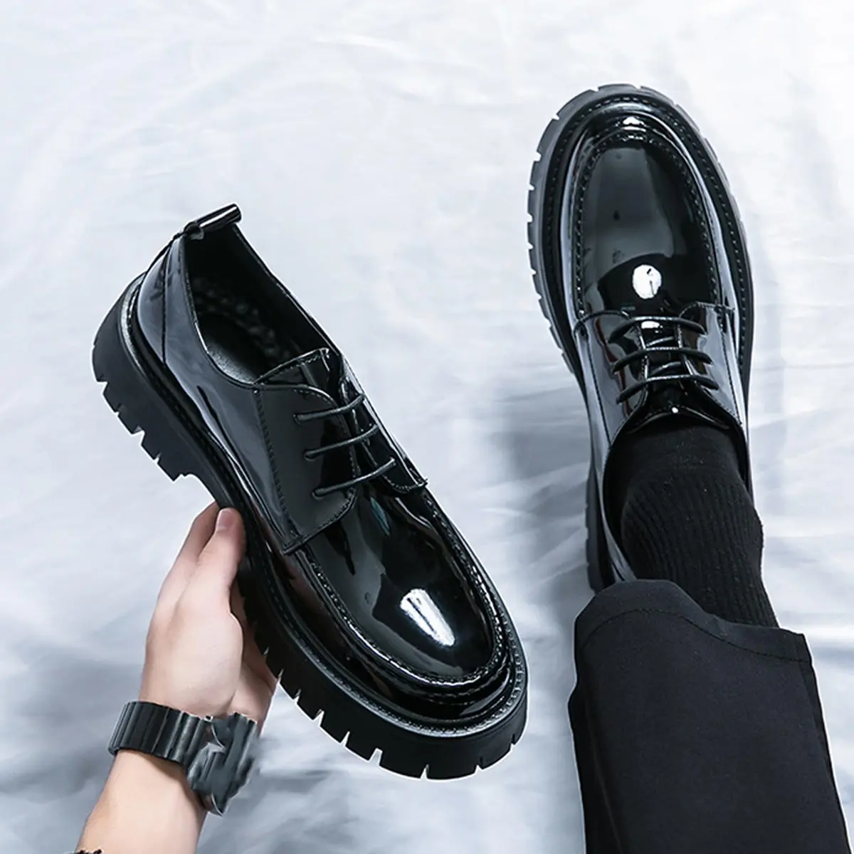 MVIOBUY Men's Black Leather Platform Lace Up Loafers | Size 8.5 Wide (24 cm) - view 2