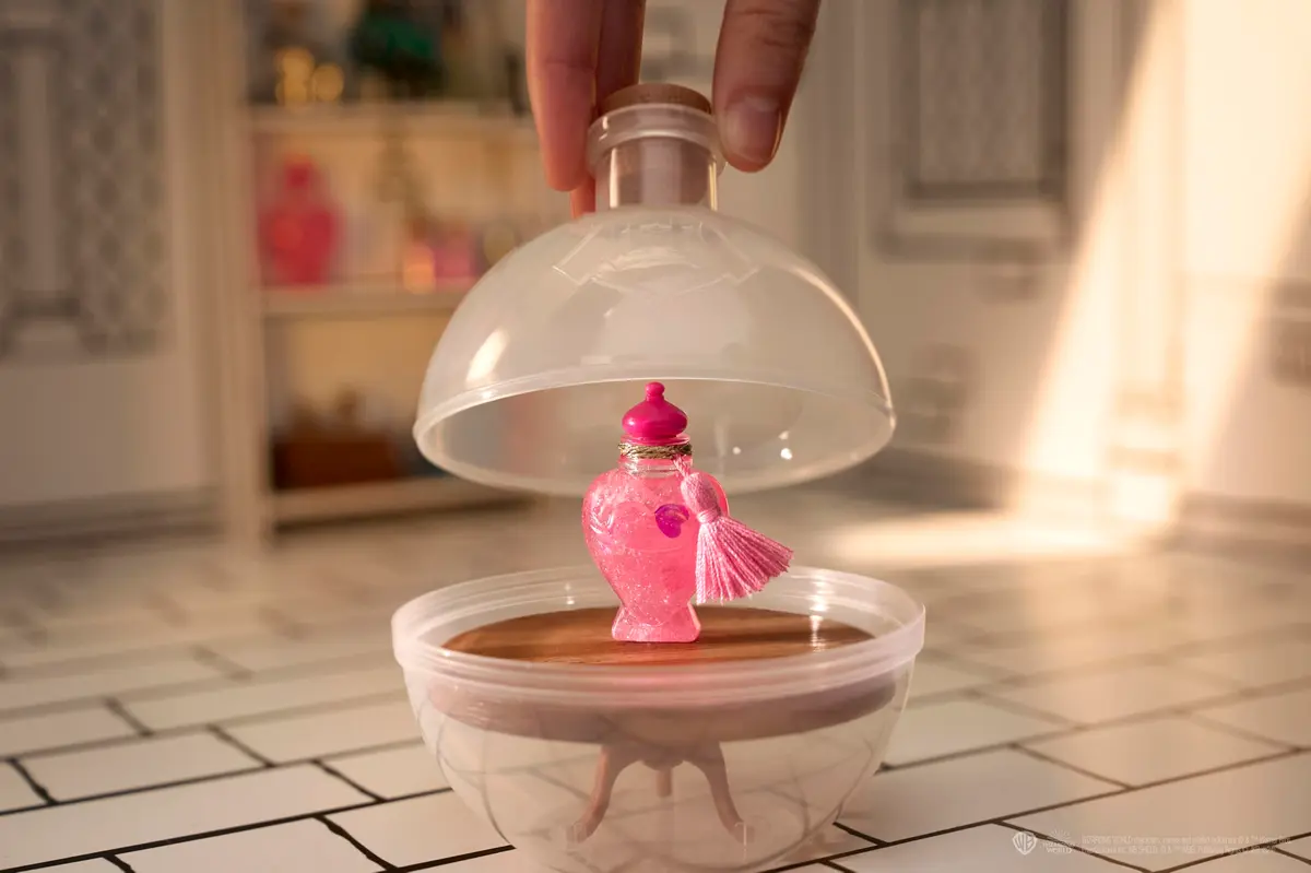 MGA's Miniverse Harry Potter Make It Mini Potions Blind Box Collectible | Resin Crafting Art Kit for Ages 8+ - view 4