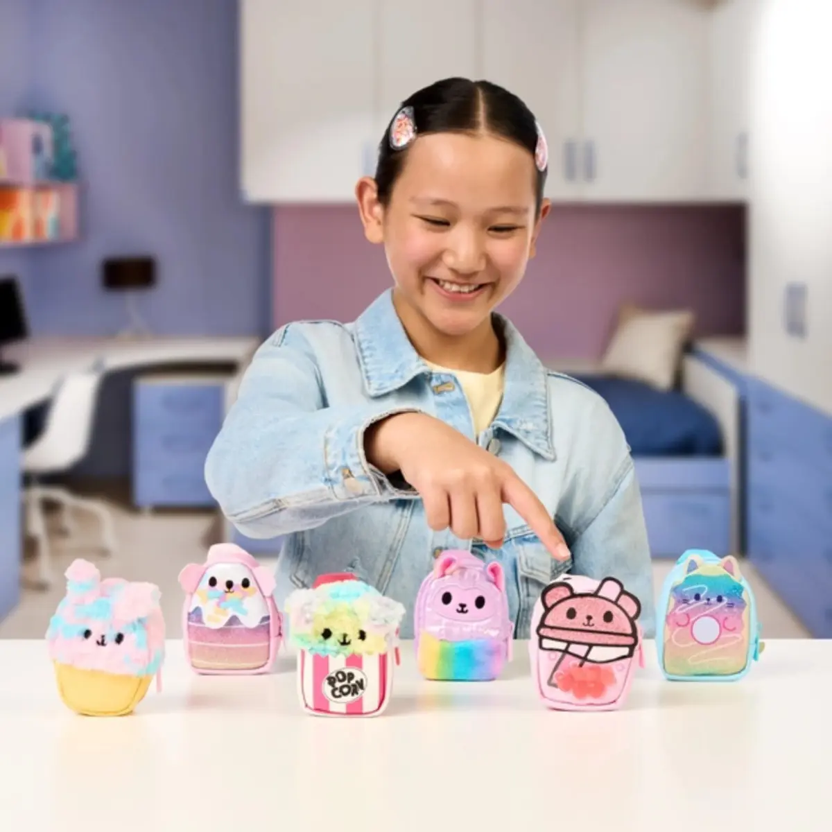 REAL LITTLES Scented Surprise Micro Backpacks 6-Pack | Food Themed with 5 Scented Stationery Surprises Each - view 2