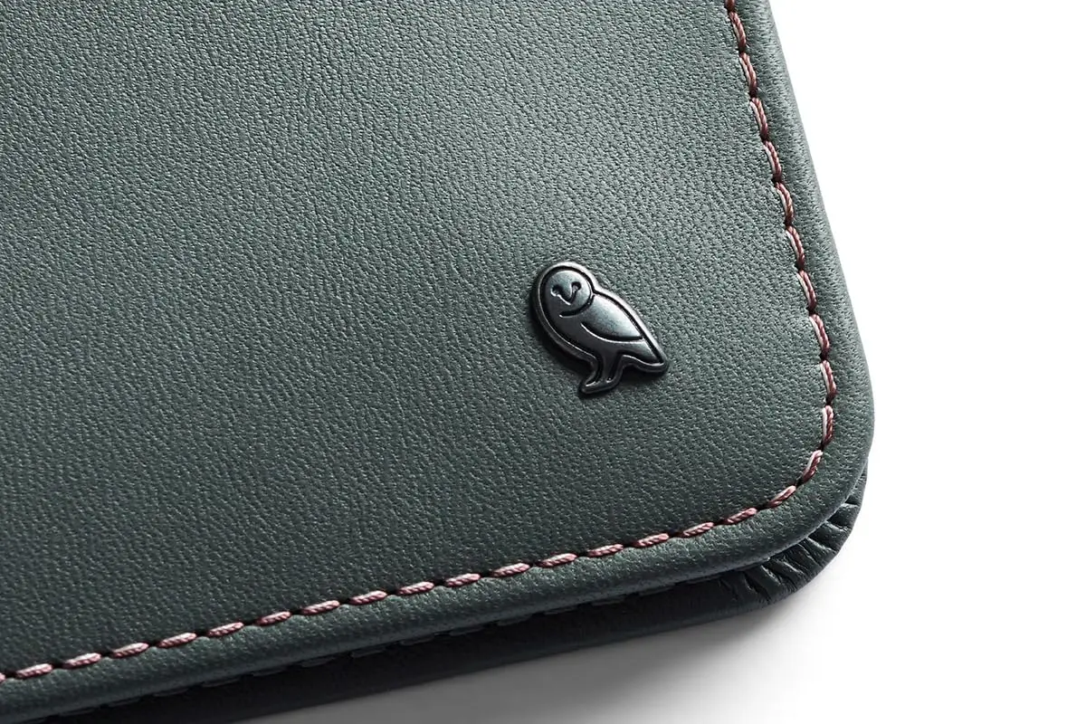 Bellroy Hide & Seek Slim Leather Bifold Wallet RFID Everglade | Classic Design, Slim Profile, Eco-Tanned Leather - view 4