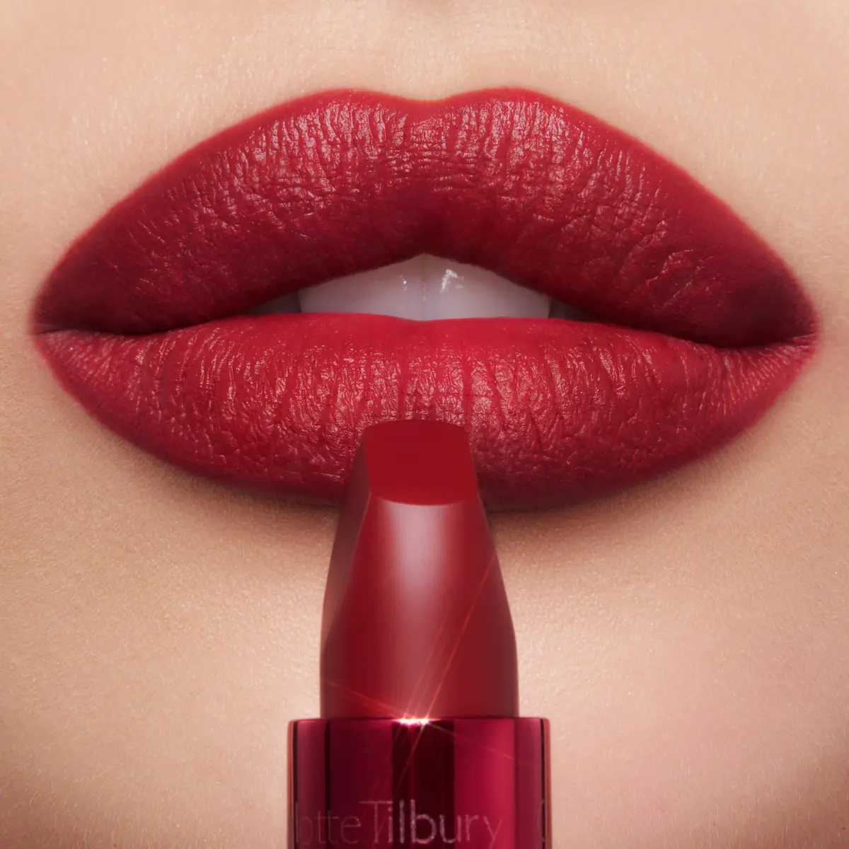 Charlotte Tilbury Matte Revolution Lipstick - Cinematic Red - 1.5g (0.05 oz) | Long-Lasting Hydrating Matte Finish - view 4