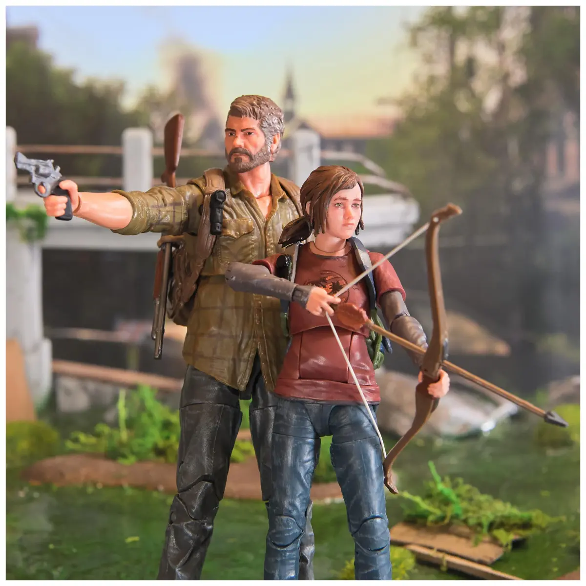 PlayStation The Last of Us Joel & Ellie 6" Deluxe Figure 2-Pack | Collectible Action Figures with 30+ Articulation Points - view 9