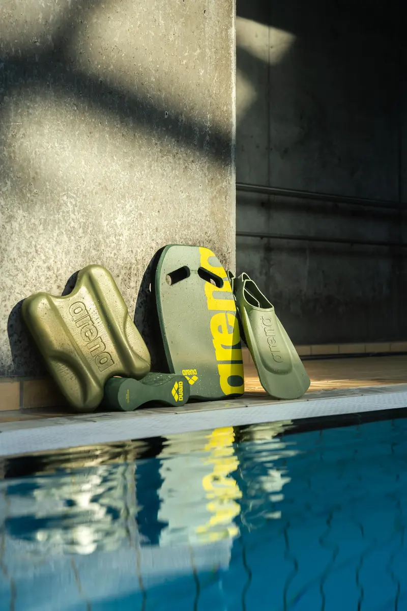 Arena Unisex Adult Training Swim Fins Short Blade Open Heel Silicone Flippers, Lime, 25-27cm (6-7 US) | Power & Technique Enhancement - view 4