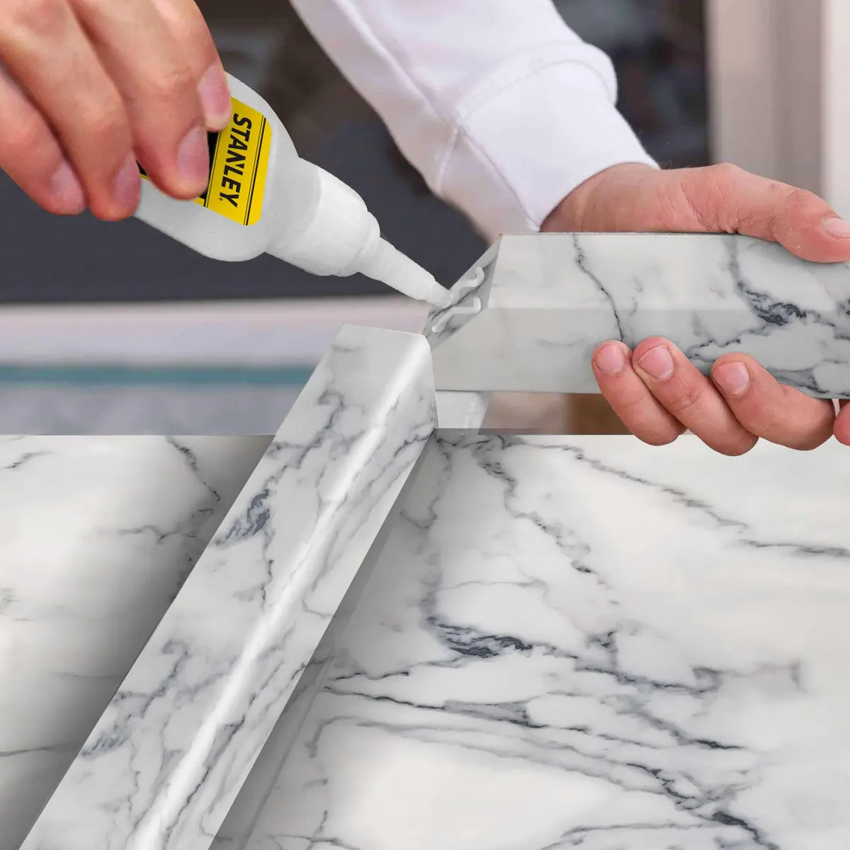 STANLEY Bonding Adhesive Spray Kit 13.5 fl oz | High-Strength Marble & Stone Glue - view 2