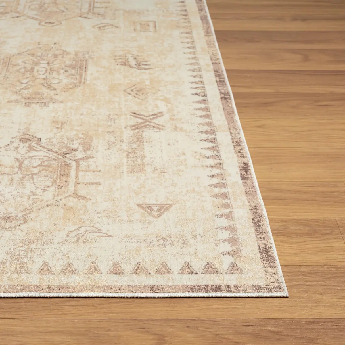Harlow Hill 3x4 Machine Washable Area Rug | Water-Repellent & Stain-Resistant, Non-Slip Latex Backing (91 characters) - view 4