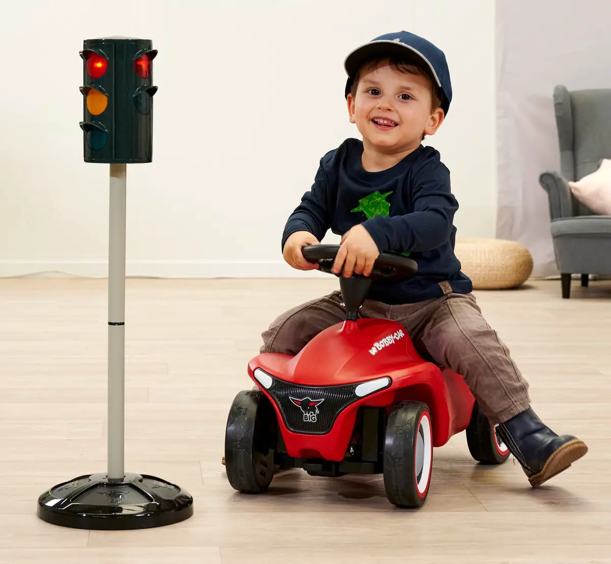 BIG Traffic Stoplight Ampelmann 71cm | Realistic Road Safety Toy for Kids 3+ - view 2