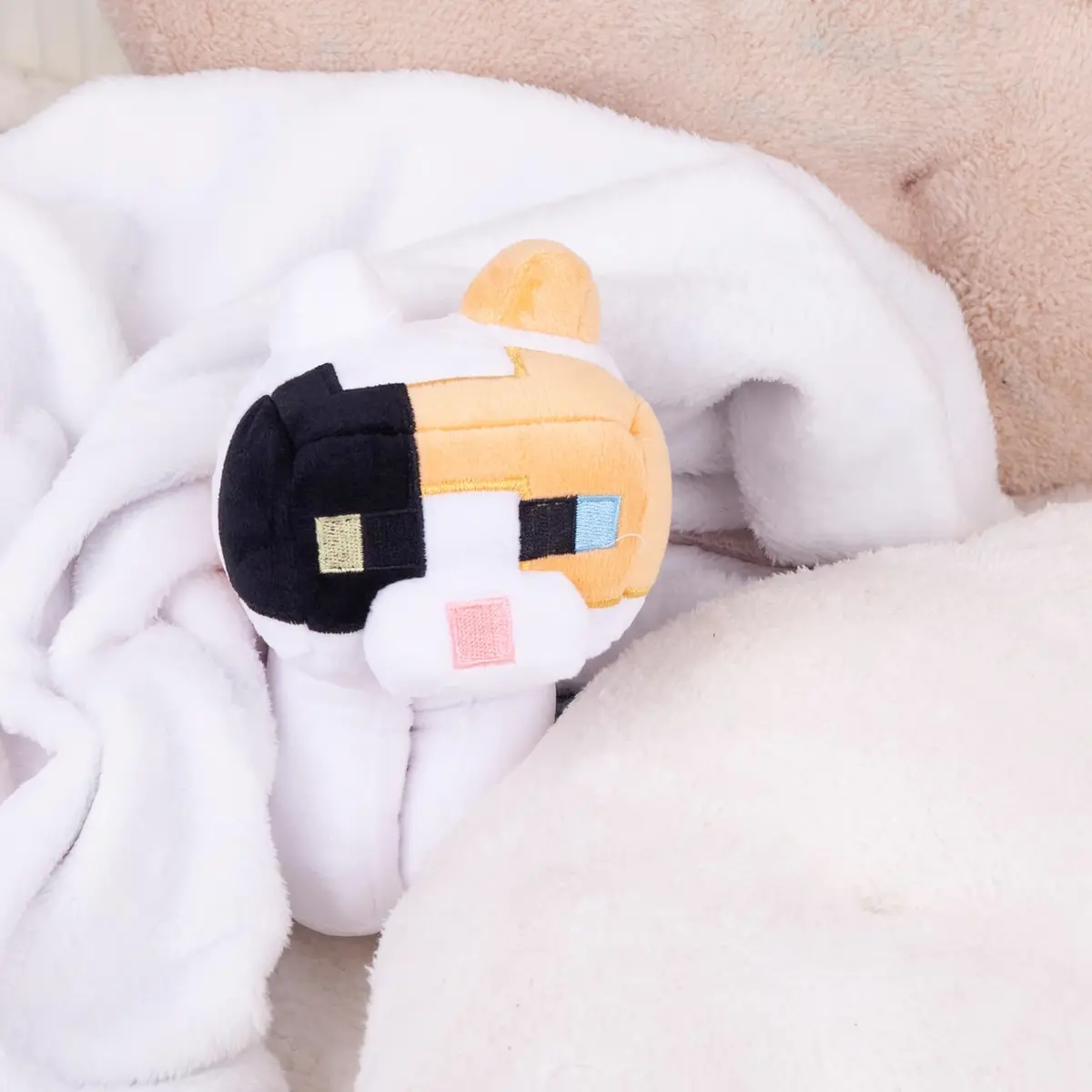 Weddye Pixel-Style Game Plush Character 8 inches | Video Game-Inspired Collectible Toy - view 4