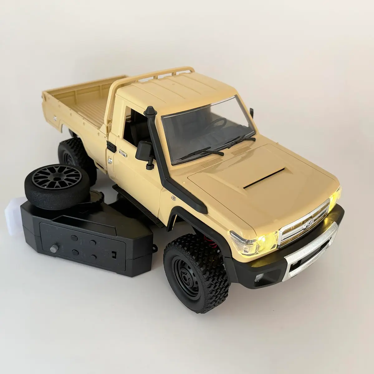 WPLDEWAN RC Rock Crawler 4x4 MN82 Toyota LC79 | 1/12 Scale Off-Road RC Truck for Adults - view 7