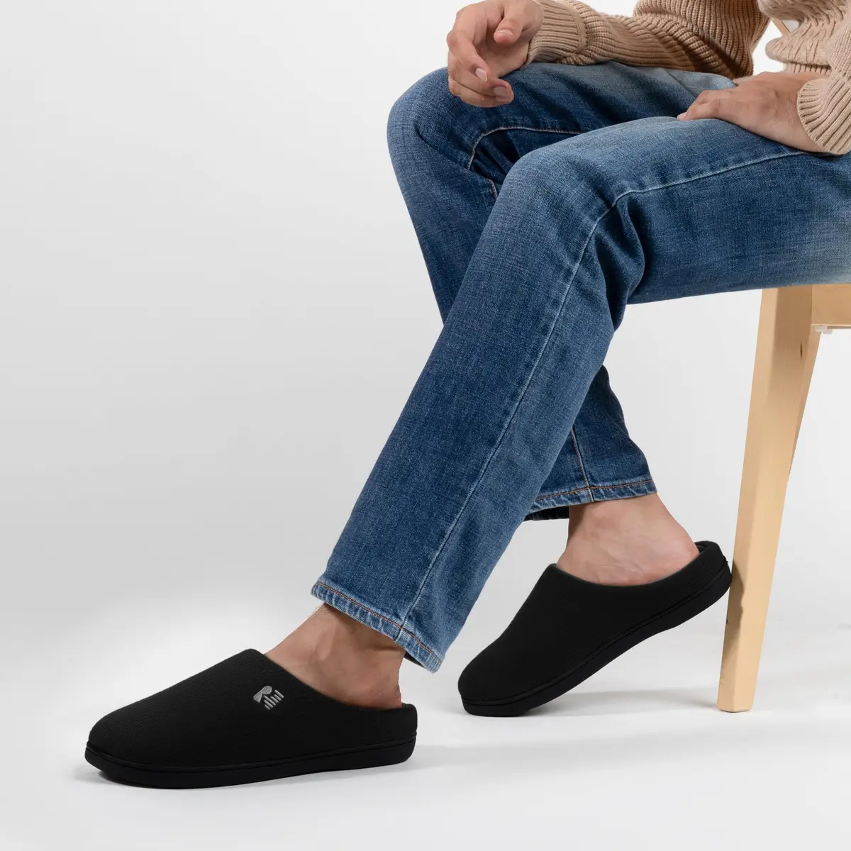 RockDove Men's Original Two-Tone Memory Foam Slipper, Size 7-8 (Black/Grey) | Comfortable Indoor/Outdoor Footwear - view 2