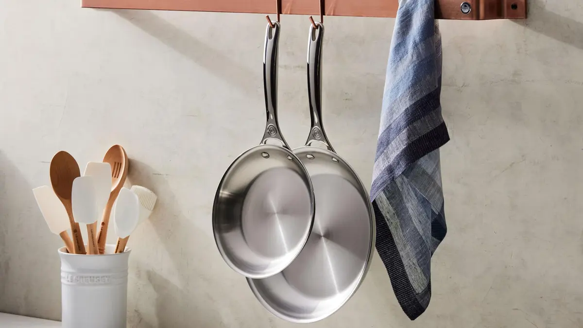 Le Creuset Stoneware & Silicone 5pc. Utensil Crock Set with 3 Silicone Utensils, Peche - view 2