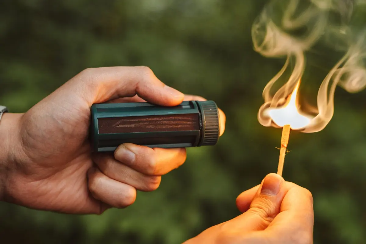 Coghlan's Waterproof Match Box - Compact Outdoor Fire Starter, Recycled Polypropylene, IP67 Waterproof, Emergency & Camping Essential - view 2