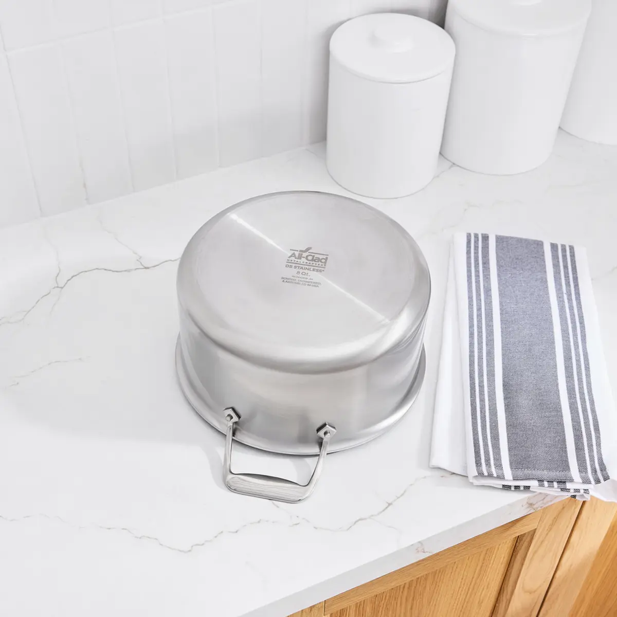All-Clad D5 Stainless 8 Qt Stockpot & Splatter Screen | Made in USA, Even Heating, Durable, Induction Safe - view 8