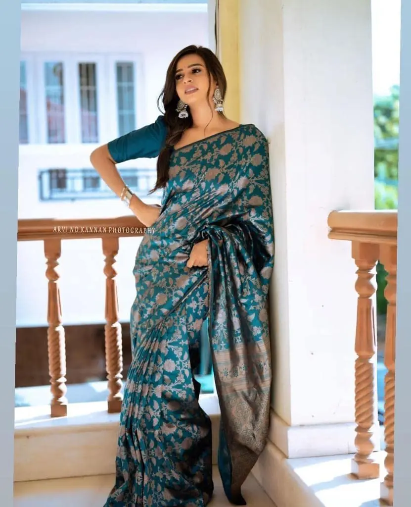 Avantika Fashion Women's Kanjivaram Semi Silk Banarasi Saree | Jacquard Zari Work, 5.3m - view 7