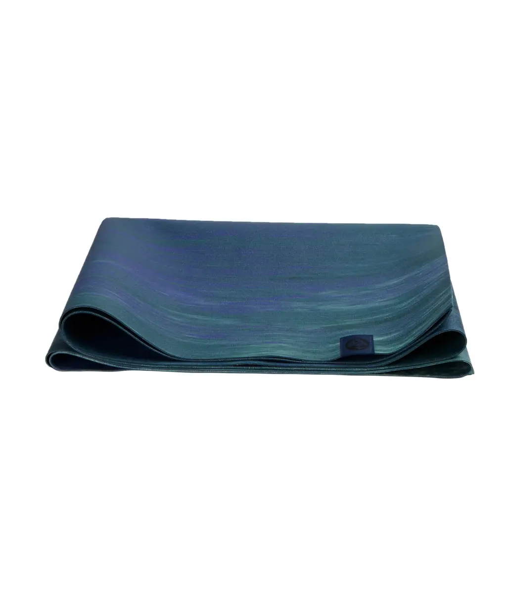 Manduka eKO SuperLite Yoga Mat 71" x 24" (1.5mm) | Foldable Travel Mat with Textured Grip - view 7