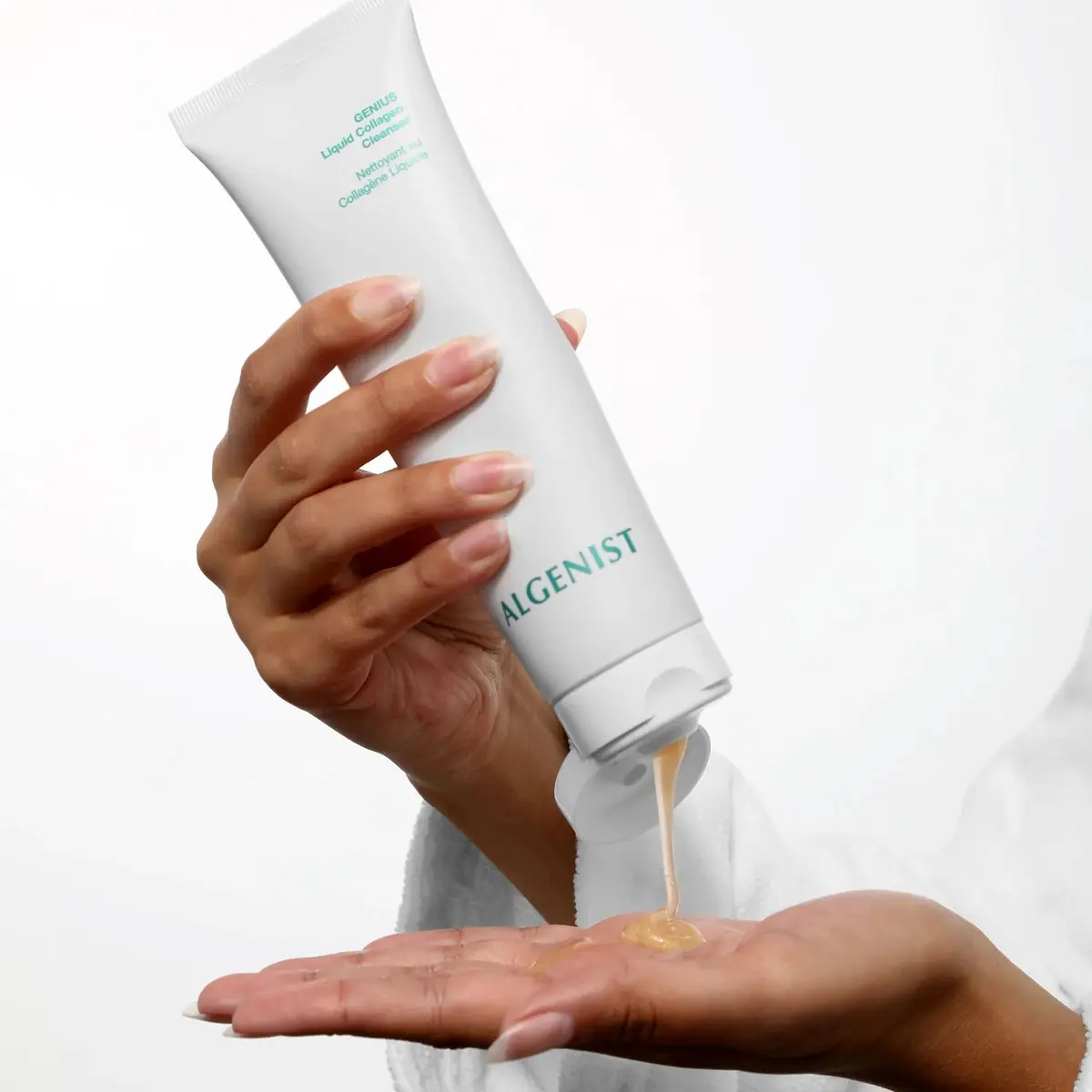 Algenist GENIUS Liquid Collagen Cleanser - Gel-to-Cream Foaming Cleanser for Removing Makeup, Dirt, Oil, Sunscreen & Environmental Aggressors for Soft, Nourished Skin (150ml) - view 8