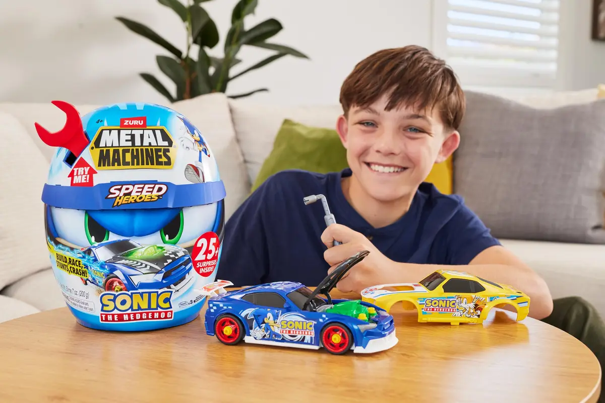 Zuru Metal Machines Speed Heroes Sonic The Hedgehog | Build & Race Custom Race Car with Lights & Sounds - view 6