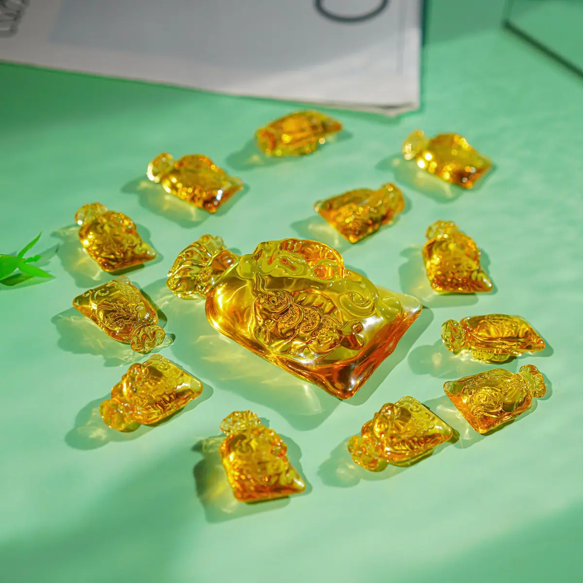YU FENG Crystal Wealth Figurines 13 Pack | 70mm & 30mm Money Bag Decor - view 5