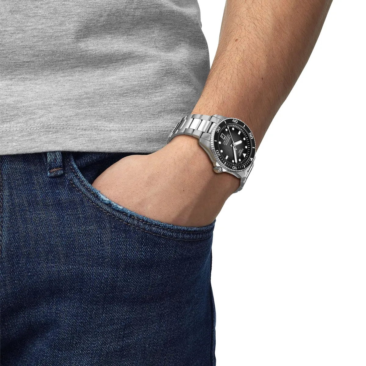 Tissot Seastar 1000 Swiss Powermatic 80 40mm Black Dial Unisex Watch | Water-Resistant 300m - view 2