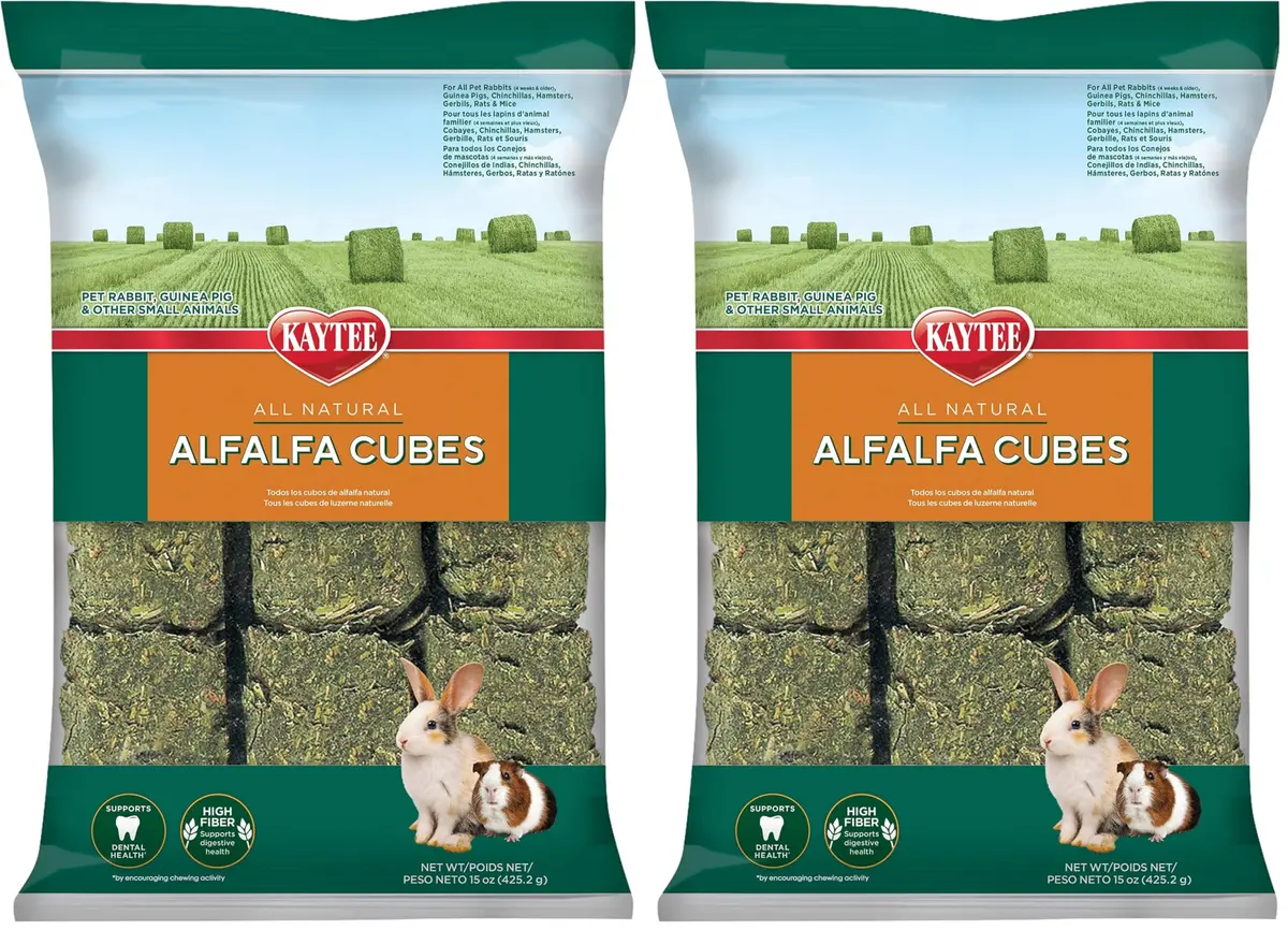 Kaytee Alfalfa Cubes for Small Animals, 850 g (30 oz) | High Protein & Fiber for Digestive Health - main product image