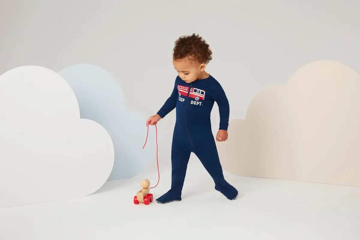 HUGGIES 3-Pack Footed Coverall | Organic Cotton Baby Pajamas for Toddler (5T) - view 5