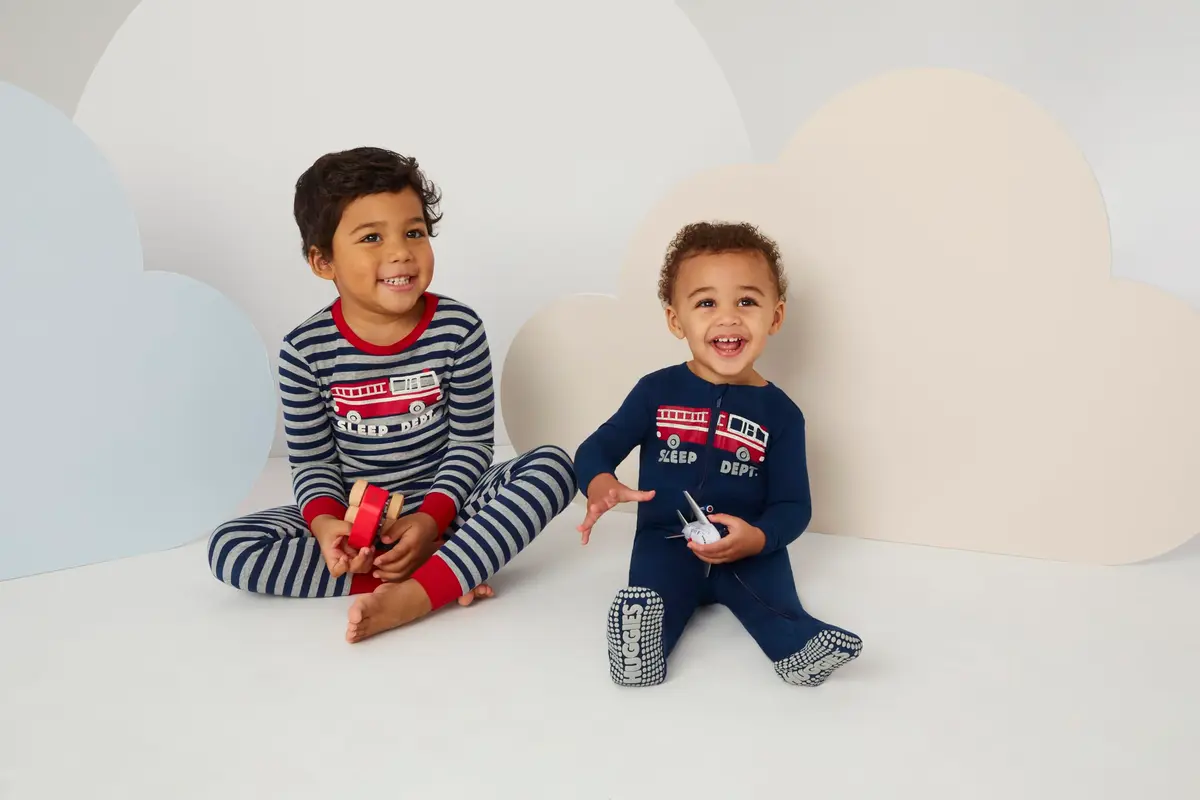 HUGGIES 3-Pack Footed Coverall | Organic Cotton Baby Pajamas for Toddler (5T) - view 4