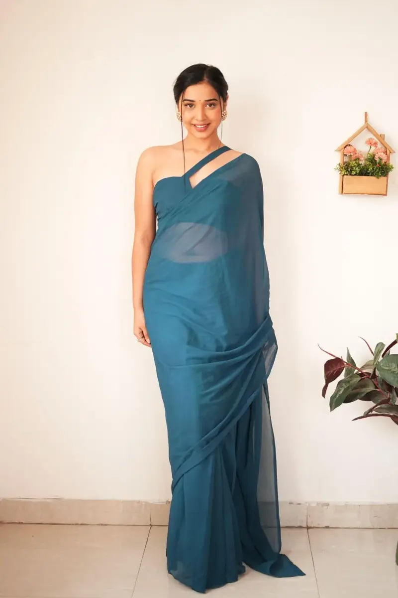StyleScope Kalki Rama Ready Pleated Saree with Unstitched Blouse Piece | Georgette, One Size - view 3