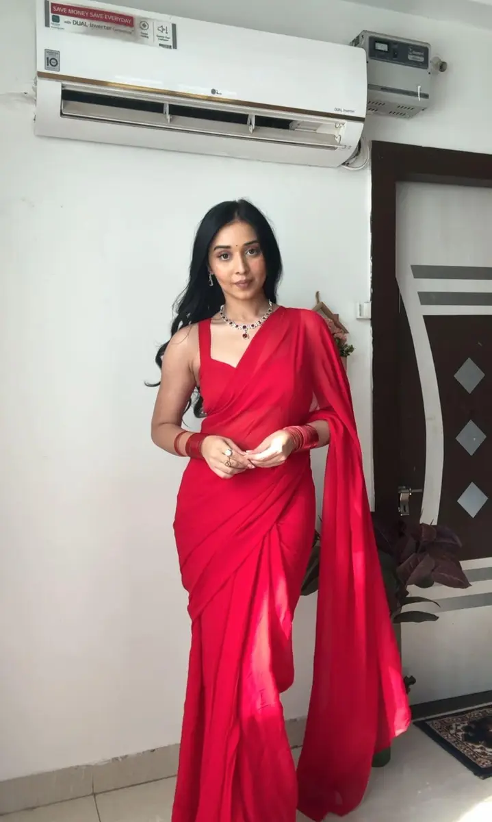 StyleScope Women's Ready-to-Wear Georgette Saree with Unstitched Blouse Piece, Pure Red, 5.5m (18 ft) | Festival & Party Wear - view 7
