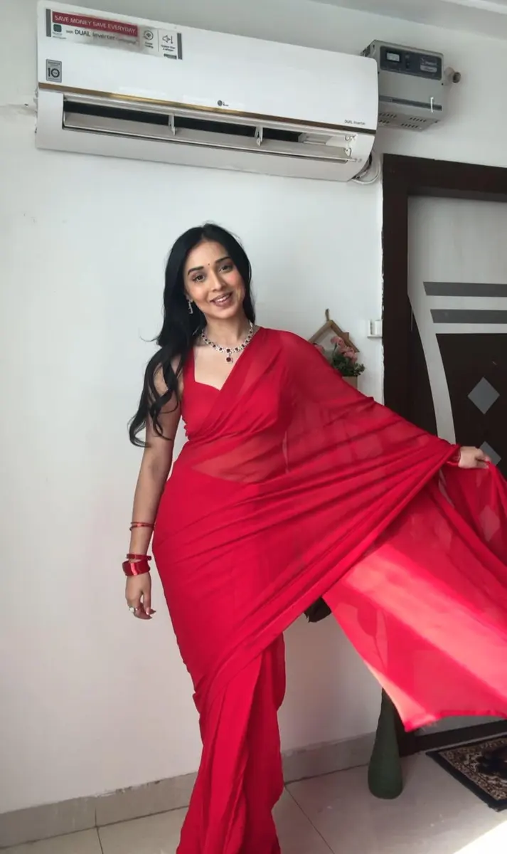 StyleScope Women's Ready-to-Wear Georgette Saree with Unstitched Blouse Piece, Pure Red, 5.5m (18 ft) | Festival & Party Wear - view 4