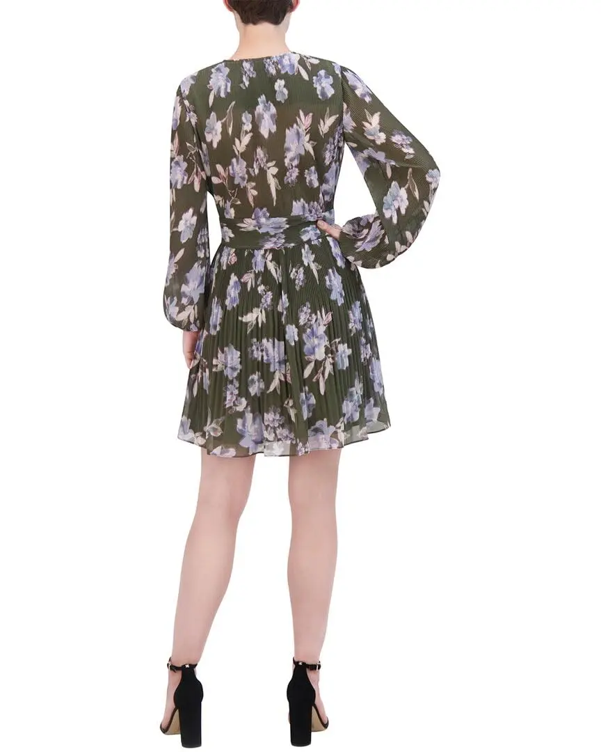BCBG New York Long Puff Sleeve V Neck Twist Front Mini Dress | Floral Flattering Fit (70-120 chars) - view 2