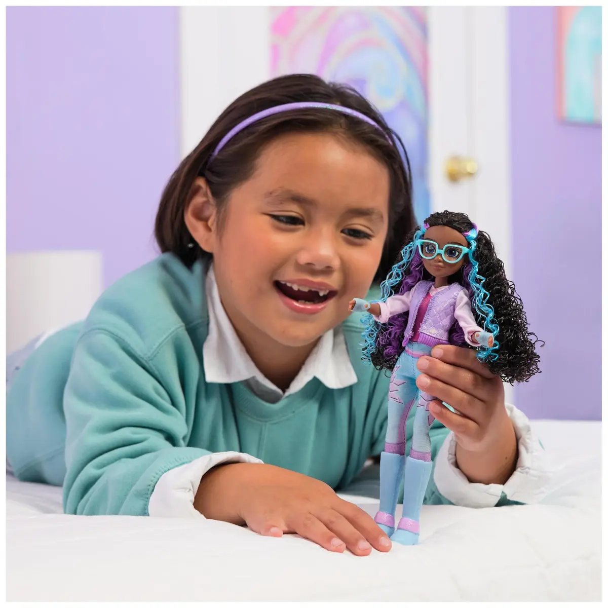 Unicorn Academy Layla Doll & Unicorn Toy for Girls 4+ | 9.5-inch Poseable Character with Accessories - view 9