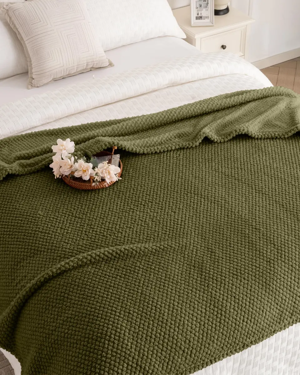 Jungle Star Green Blanket Queen Size | Super Soft 300GSM Cozy Throw for Couch & Bed - view 2
